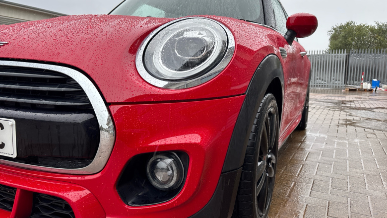 MINI Hatchback 1.5 Cooper Sport II 5dr Petrol Hatchback